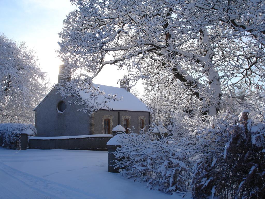 Country Garden House Holiday Homes แบลลีย์มันนี ห้อง รูปภาพ
