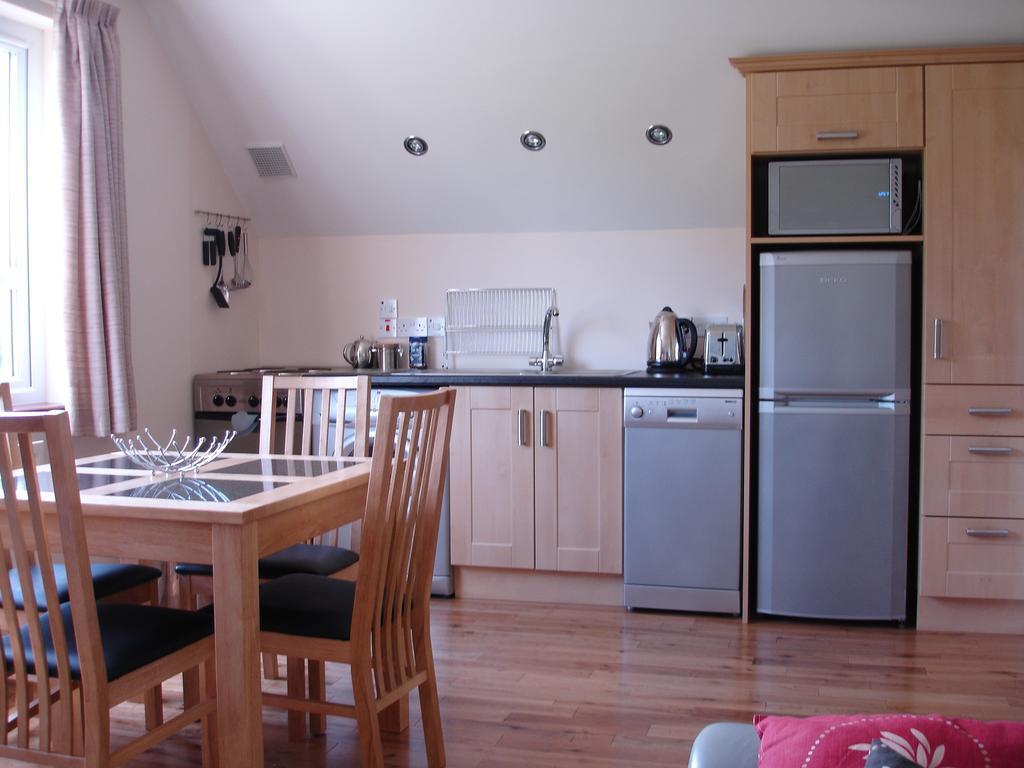 Country Garden House Holiday Homes แบลลีย์มันนี ห้อง รูปภาพ