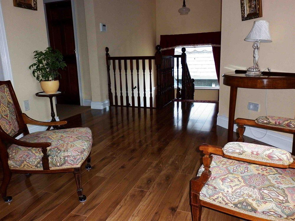 Country Garden House Holiday Homes แบลลีย์มันนี ภายนอก รูปภาพ